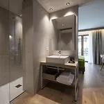 Be Place Adult Friendly Hotell