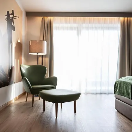 Be Place Adult Friendly Hotel