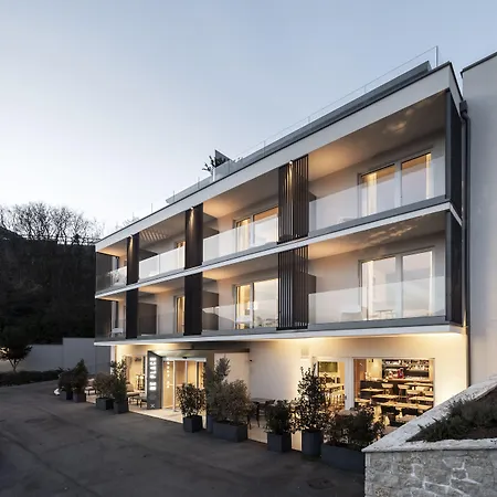 Be Place Adult Friendly