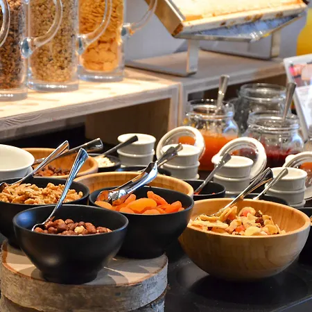 ホテル Be Place Adult Friendly 4*