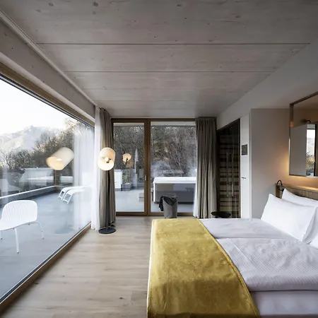 Be Place Adult Friendly ホテル トレント