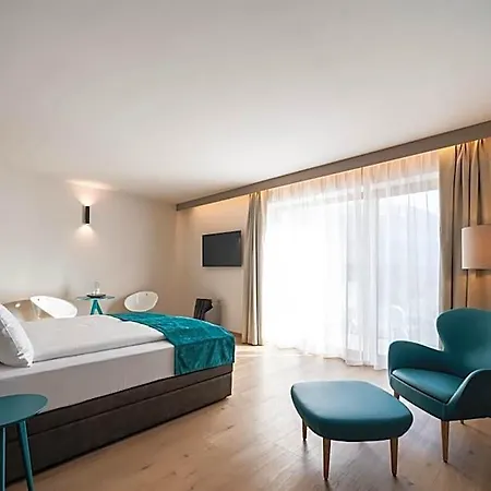 Be Place Adult Friendly 4*