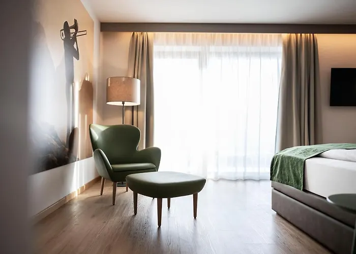 Be Place Adult Friendly Hotel